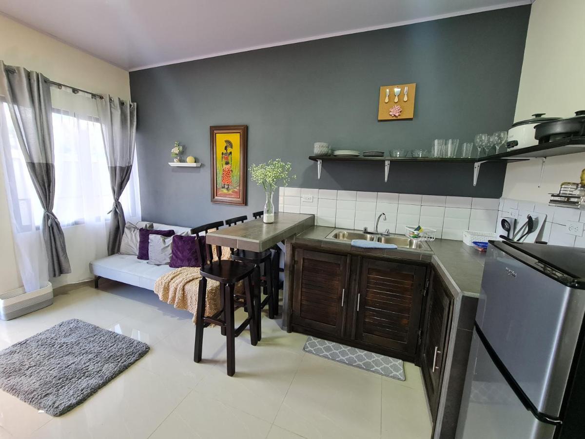 Apartment Ave Del Paraiso